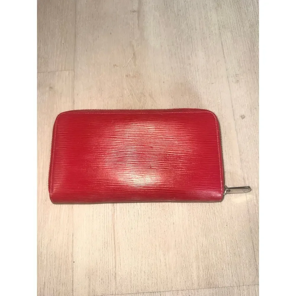 Louis Vuitton Red Epi Zippy Organizer Wallet